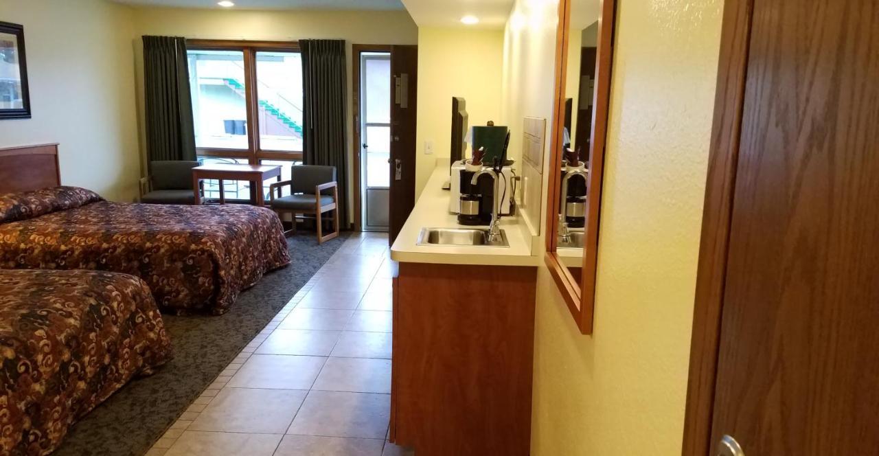 Black Hawk Motel Wisconsin Dells Zewnętrze zdjęcie
