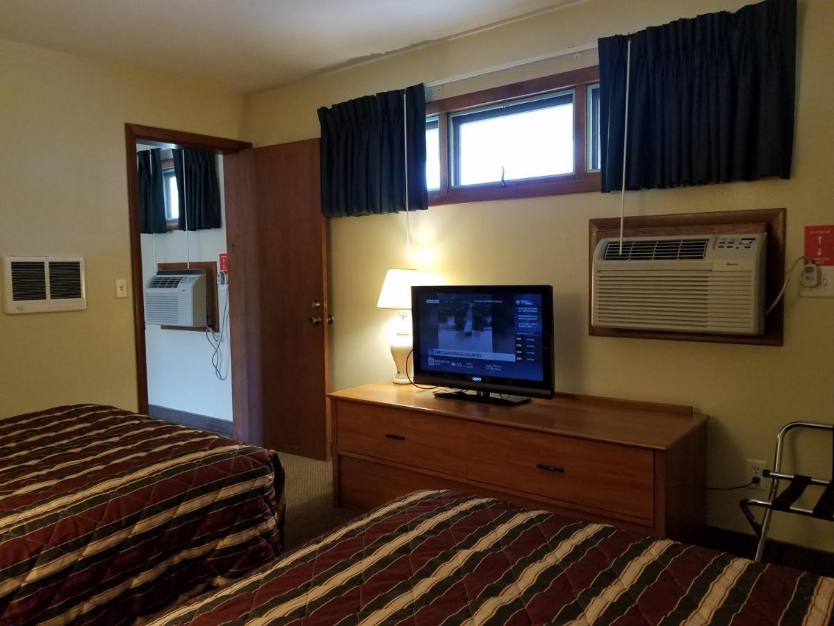 Black Hawk Motel Wisconsin Dells Zewnętrze zdjęcie