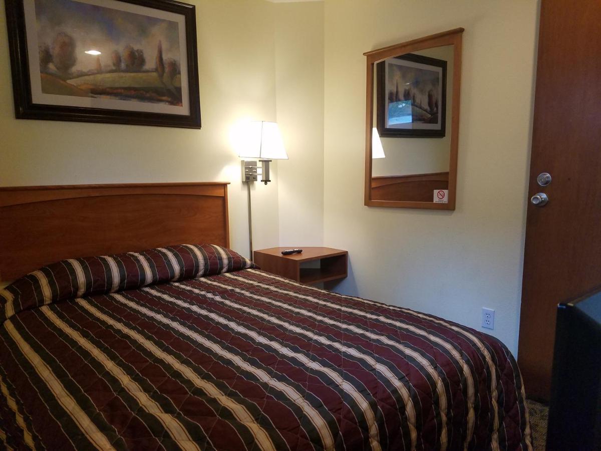 Black Hawk Motel Wisconsin Dells Zewnętrze zdjęcie